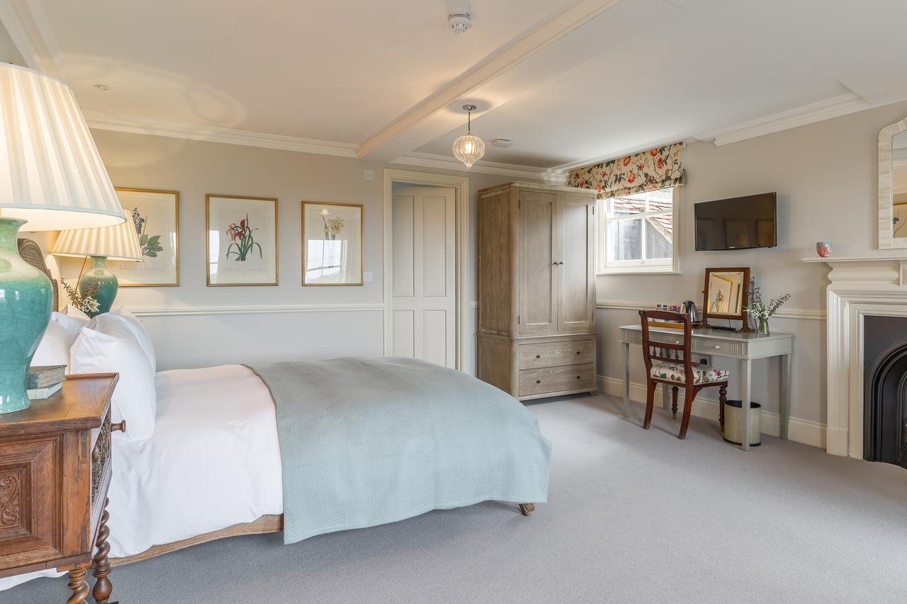 Lawn House Hotel Hatfield  Exterior foto